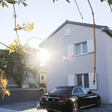 Antea Apartman Biograd na Moru