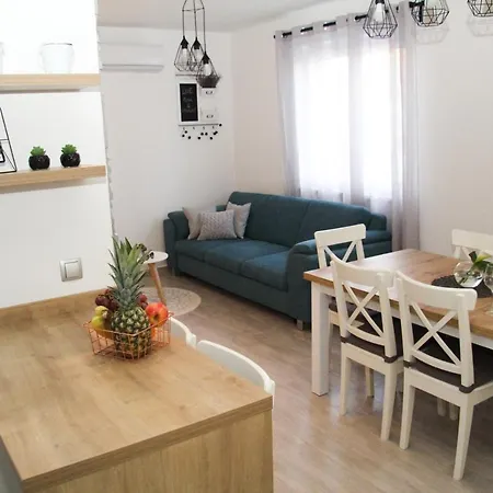 Antea Apartment *