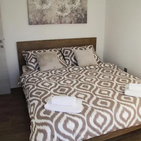 Antea Apartment *