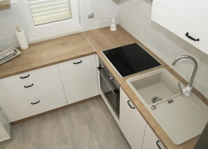 Antea * 比奥格勒·纳·莫鲁